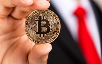 Стоимость биткоина превысила $50 тысяч