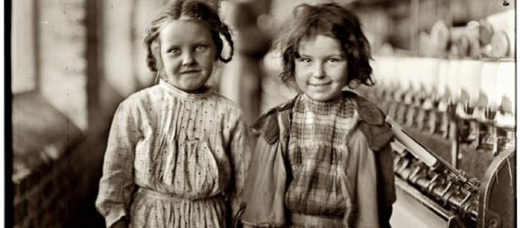Фотографии 1900-х годов, показывающие изматывающий детский труд до запрета на него