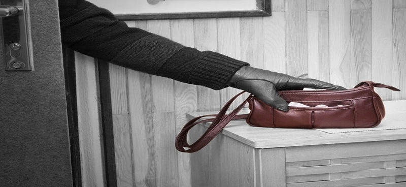 В Волковысском районе пасынок обокрал отчима