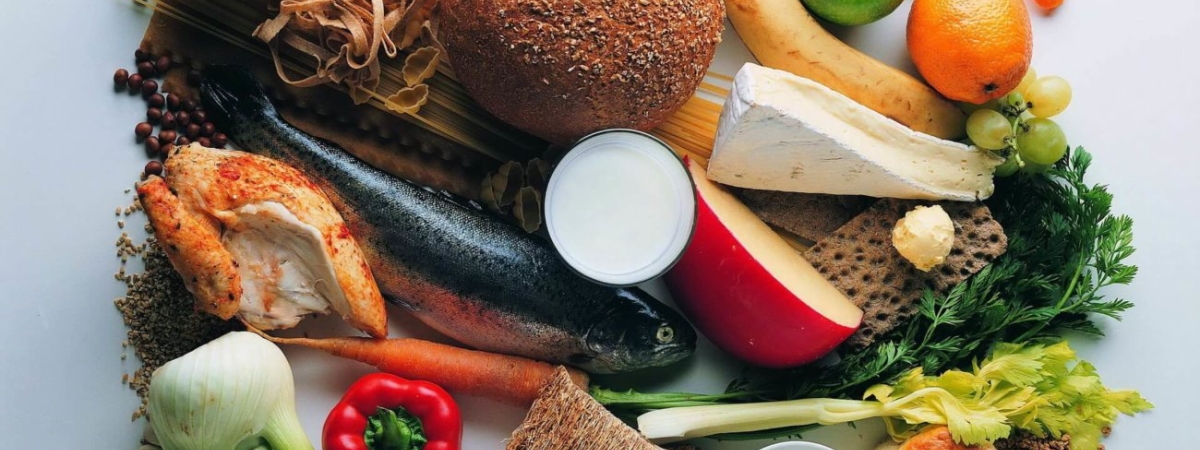 Какие продукты делают человека умнее: совет эксперта