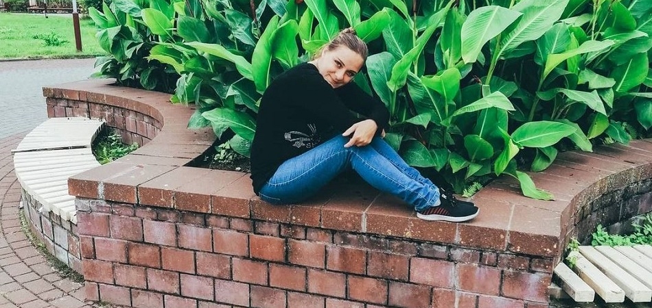 «Сына забрали в приют, а я продолжила пить». Белоруска открыто рассказывает о зависимости от алкоголя