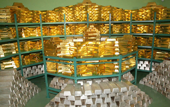 За два месяца золотовалютные резервы Беларуси снизились почти на $1 млрд