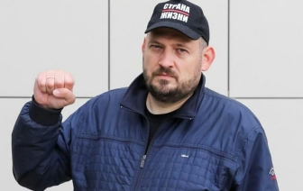 Сергея Тихановского оставят под арестом на два месяца