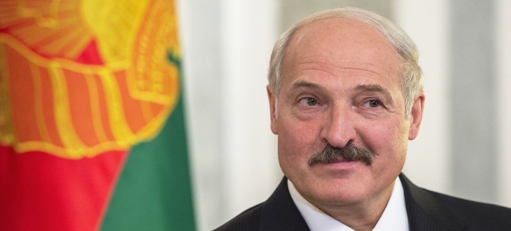 Лукашенко одобрил учебник об исключительности белорусской истории