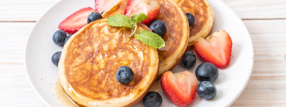 Пальчики оближешь: как приготовить вкусные оладьи по рецепту королевы Елизаветы