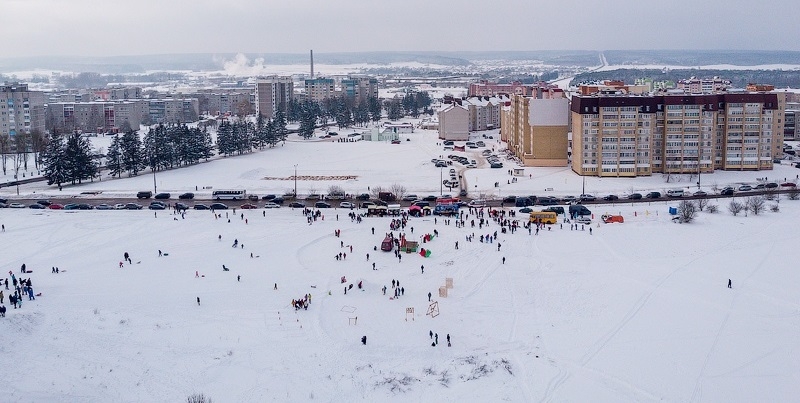 В Волковыске прошел праздник «Зимние забавы»