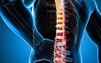 Поболит – не перестанет. Чем могут быть опасны боли в спине, рассказал врач