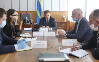 Помощник Президента – инспектор по Гродненской области Иван Лавринович провел прямую линию в Кореличах