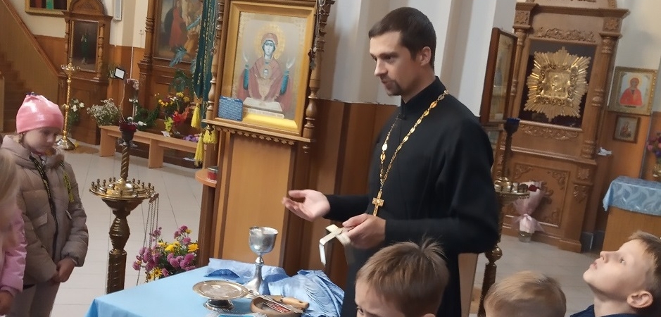Экскурсия в храме для учеников факультатива «Основы православной культуры»