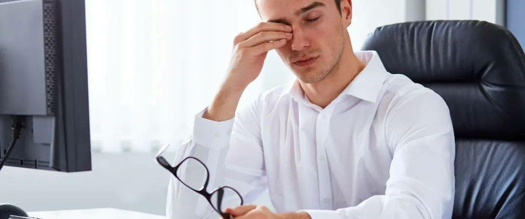 Медики рассказали, как побороть усталость глаз от компьютера