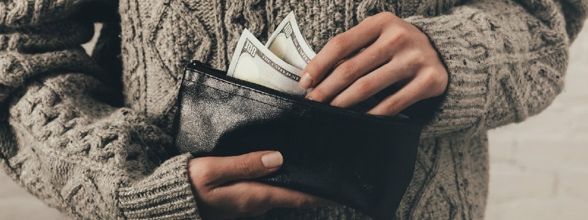 Проблемы в отношениях с деньгами: 4 правила, которые улучшат финансовое здоровье