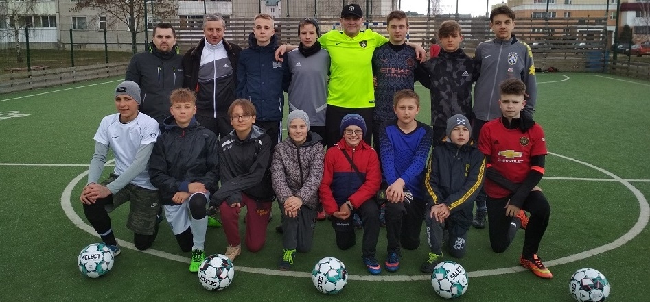 «Чайка» и детский футбольный клуб стали партнерами