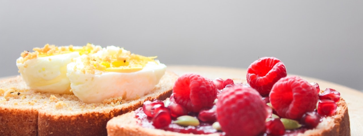 10 продуктов, о которых лучше забыть, чтобы сохранить здоровье сердца