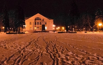 Фота дня. Заснежаная плошча