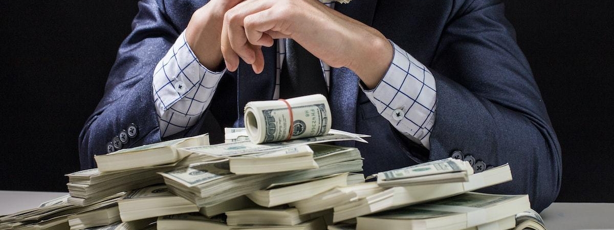 Гороскоп богатства: в каких профессиях разные знаки Зодиака смогут заработать много денег
