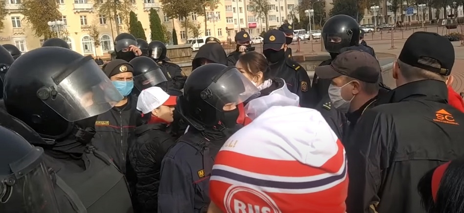 В воскресенье в Гродно, Лиде и Волковыске прошли стихийные акции