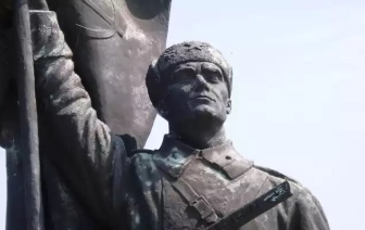 Варшава хоча паменшыць пэнсіі былым функцыянэрам камуністычных спэцслужбаў