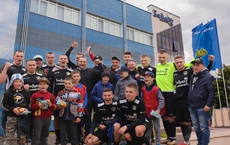 Волковысское ОАО «Беллакт» стало титульным партнером футбольного клуба «Чайка»