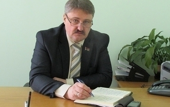 Председатель районного Совета депутатов Виталий Новицкий проведет прямую линию