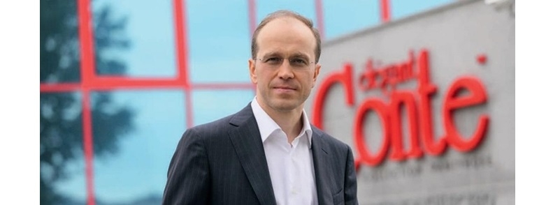 Сенатор проведет прямую телефонную линию
