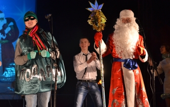 Новогоднее шоу (фото)