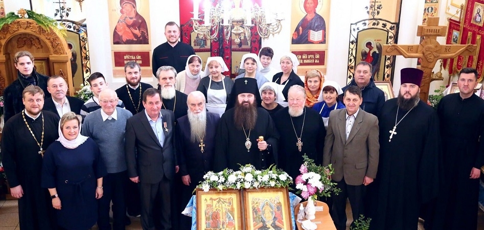 Архиепископ Антоний совершил Литургию во Введенском храме Волковыска