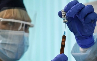 В волковысской поликлинике ведется запись на вакцинацию от коронавируса