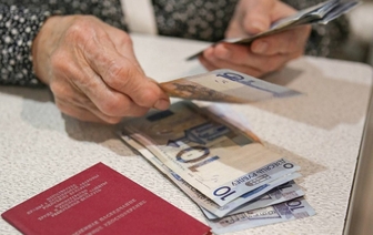 Дополнительный доход в старости с госгарантией: зачем нужно страхование накопительной пенсии