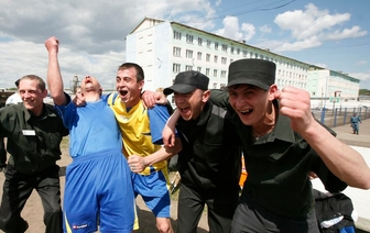 Осужденные ИК-11 Волковыска выиграли кубок по мини-футболу