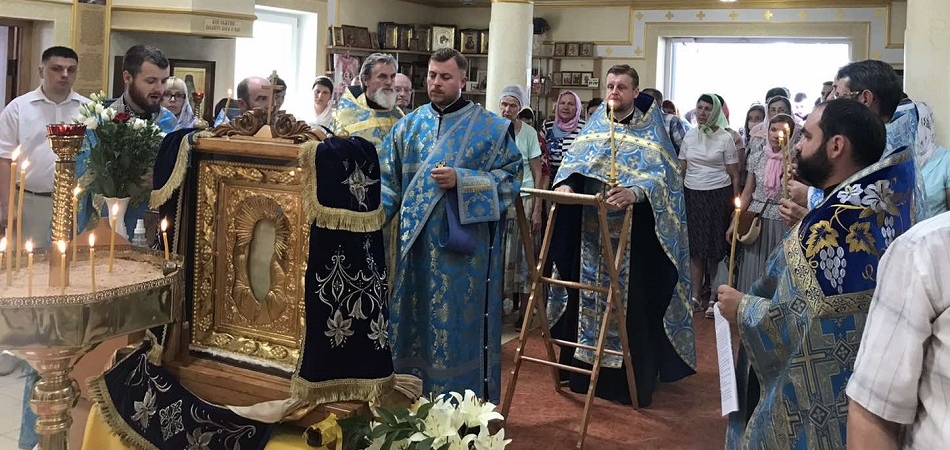 В Волковыск доставлена икона Пресвятой Богородицы «Умиление» (Локотская)