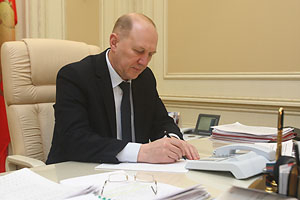 Владимир Кравцов провел прямую телефонную линию с жителями региона (ВИДЕО)