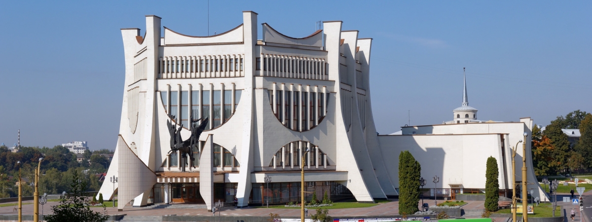 Драматический театр в Гродно отменил все спектакли