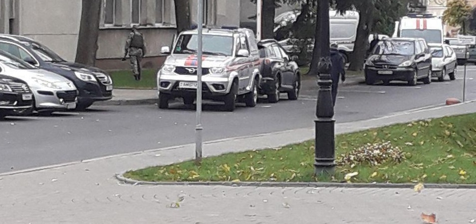 В Гродно неизвестный сообщил о минировании горисполкома
