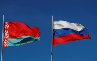 Россия закрывает границу с Беларусью