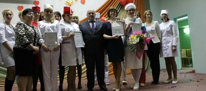 Старшая медсестра детской поликлиники Наталья Демьян победительница областного конкурса профессионального мастерства