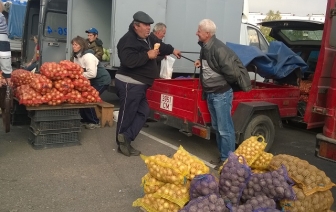 В Волковыске прошли сельскохозяйственные ярмарки (ФОТО)