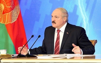 Лукашенко обвинил Дуду в фальсификации выборов в Польше