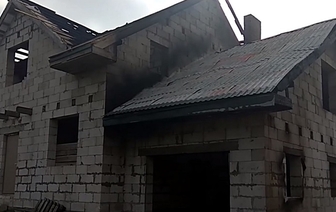 В Волковыске подожгли дом и машину инспектора РОВД