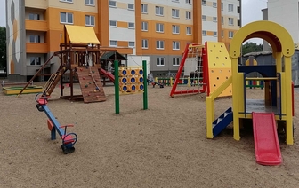 Новая игровая площадка в стиле МЧС появилась в Волковыске