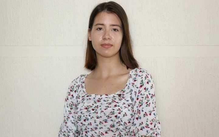 Секретарь БРСМ в Зельве совершила суицид — близкие говорят о возможных проблемах на работе.