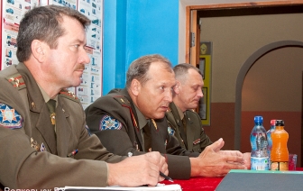 К волковысским спасателям приехал министр