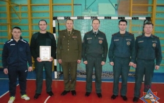 Семинар Госпожнадзора закончился футболом
