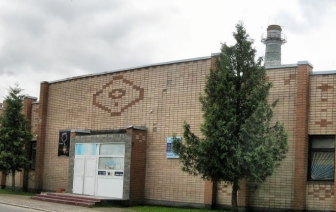 Тайный гость в ночном клубе &#171;Саммас&#187;: хамоватый персонал на входе, отличные бармены, полуфабрикаты с кухни и необязывающие знакомства с противоположным полом