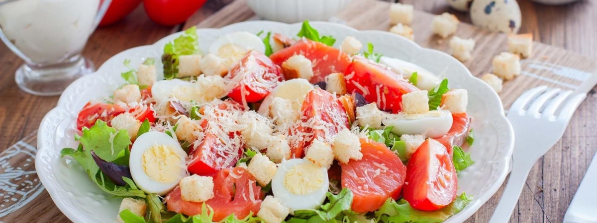 Гипертонии нет! Как салат «Цезарь» поможет понизить давление, рассказал врач