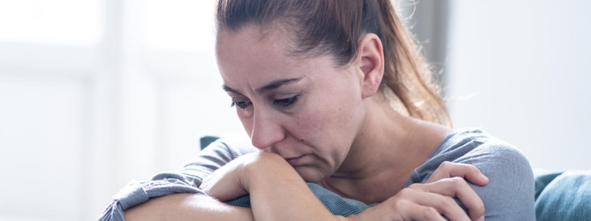 Дефицит витамина: 7 симптомов, которые можно увидеть на лице