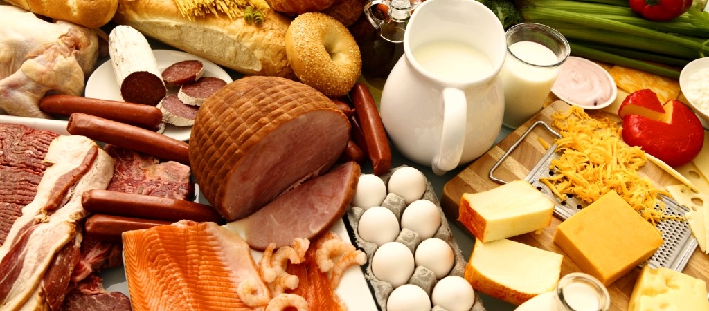 Диетолог назвала продукты, провоцирующие раннее старение