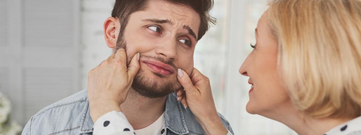 Почему чрезмерная родительская забота ломает детскую психику