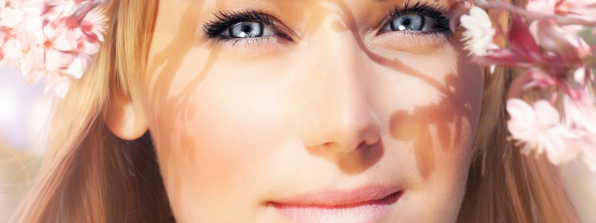 Косметолог: Весной макияж должен быть легким, с акцентом на глаза