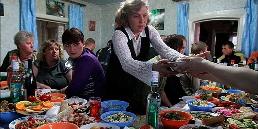 В Волковыске призывник отмечал проводы и «угостил» спиртным несовершеннолетних