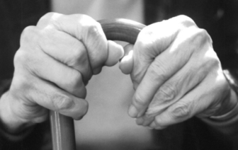 В Польше будут выдавать бесплатно лекарства людям старше 75 лет